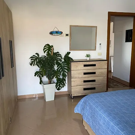 招待所 Private In Villa, City Side 地拉那