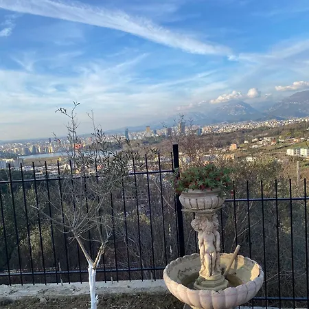 Private In Villa, City Side